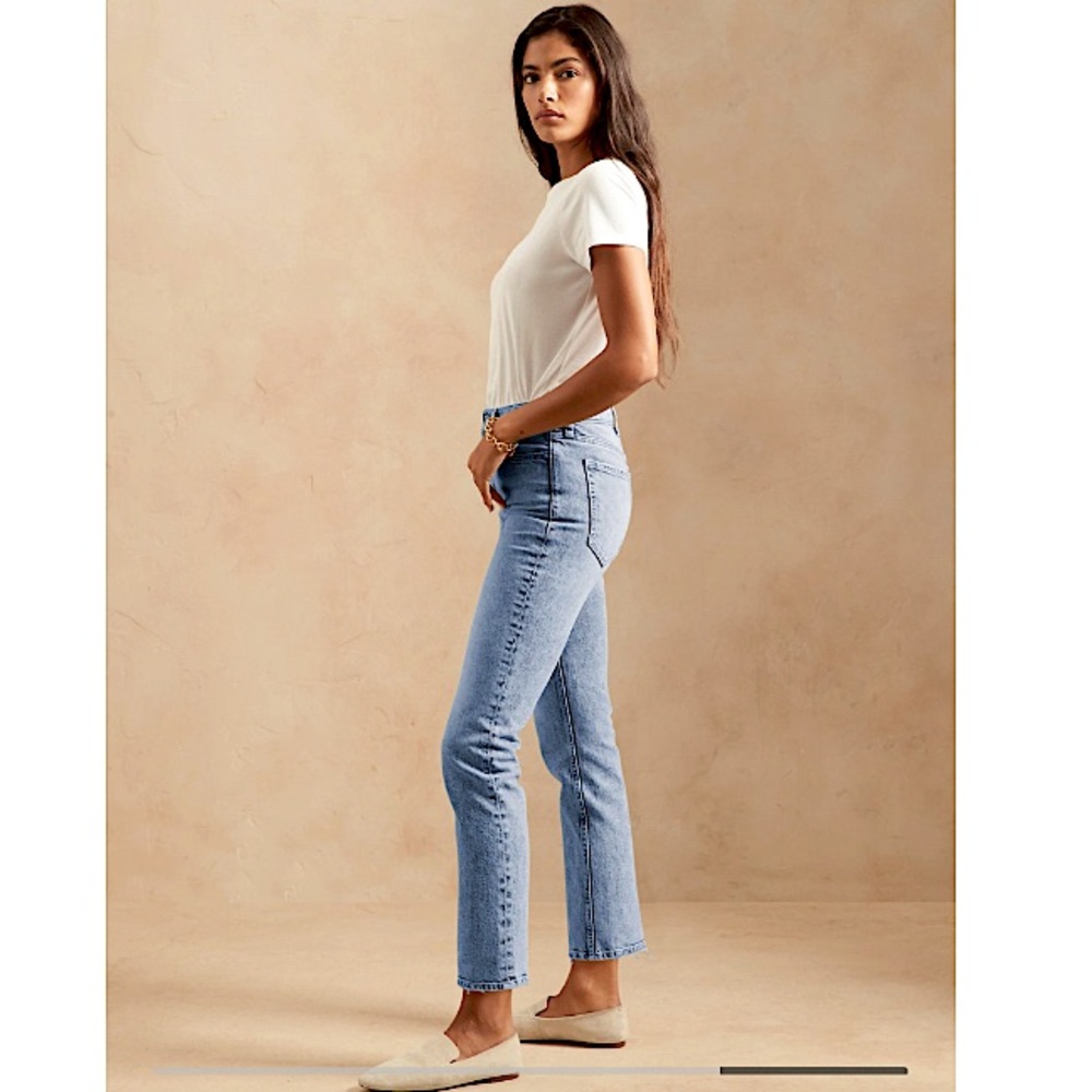 NWT Banana Republic High-Rise Straight Organic Cotton Ankle Jean 746775